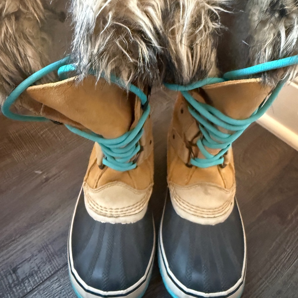 Sorel "Joan of Arctic" Faux Fur Lined Boots *Curry*